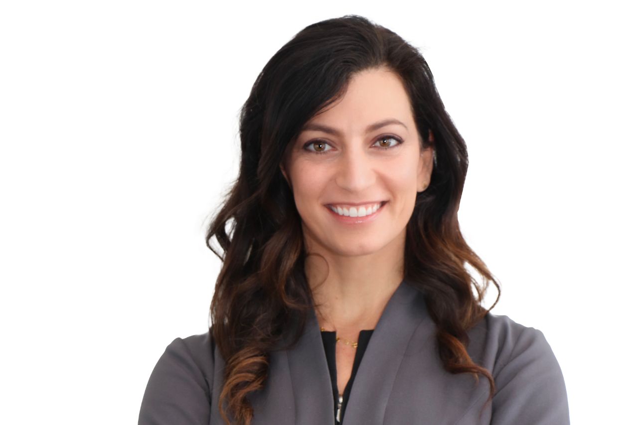 Laissez-nous vous présenter Dre Colette Boulos - Clinique d'orthodontie Pierre Messier à St-Jérôme